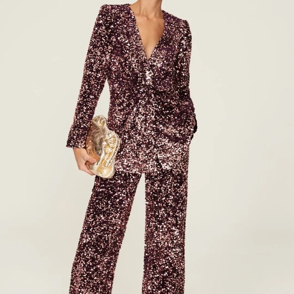BADGLEY MISCHKA Sequin Blazer and Pant Set 8/10 - Picture 4 of 16